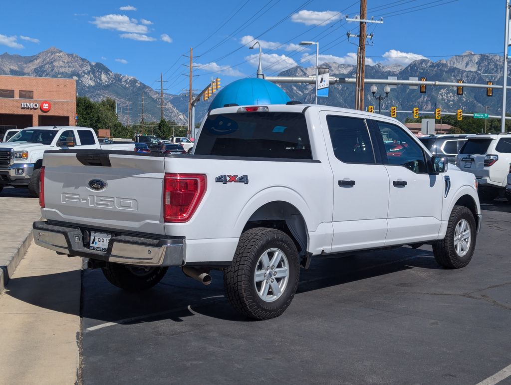 2021 Ford F-150 XLT 4