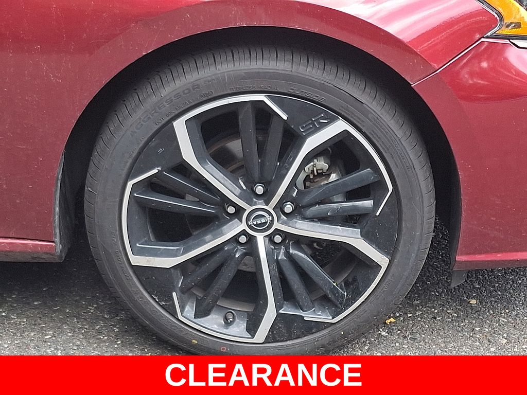 Used 2024 Nissan Altima Sedan