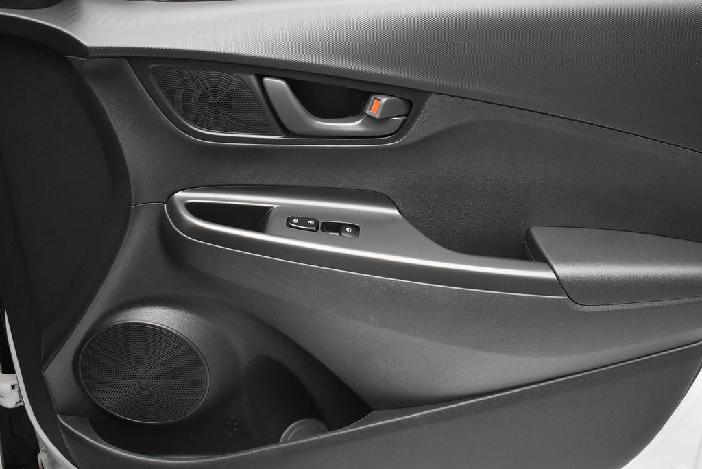 Thumbnail: 2019 Hyundai Kona - 24