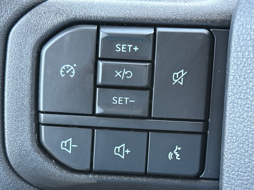 New 2026 Gray Ford XLT image 32