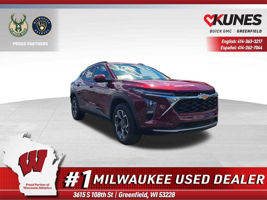 Red (Crimson) 2025 Chevrolet Trax LT FWD SUV / Crossover Front-Wheel Drive 6-Speed Automatic