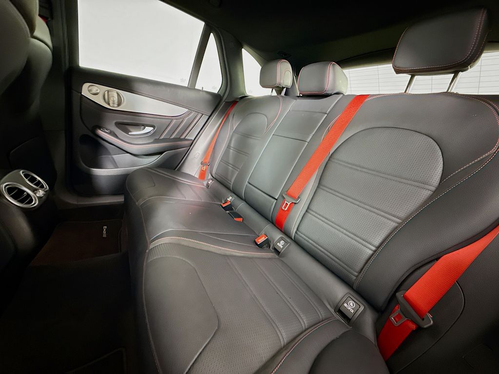 Thumbnail: 2021 Mercedes-Benz GLC - 24