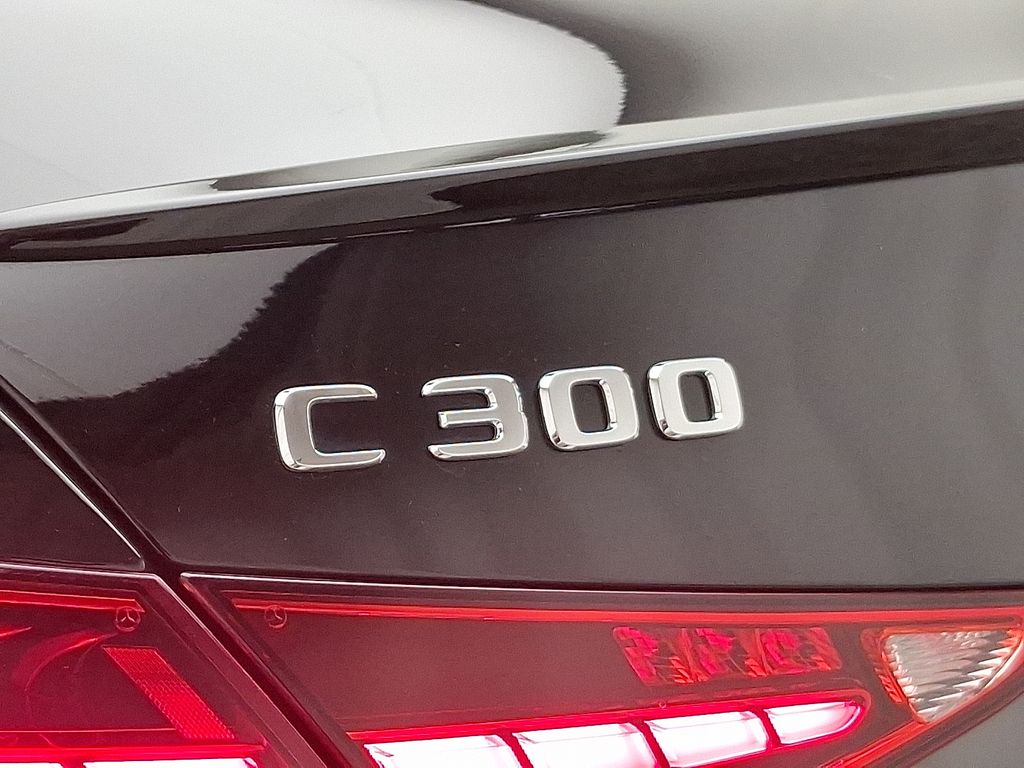 Thumbnail: 2022 Mercedes-Benz C-Class - 29