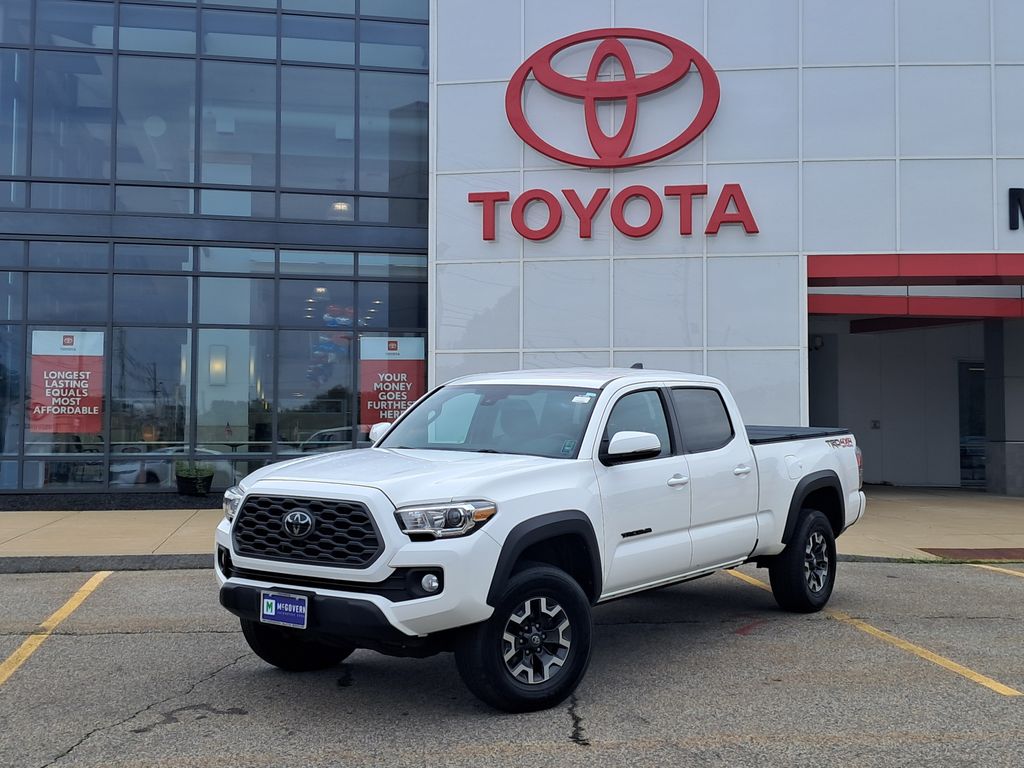 Super White 2021 Toyota Tacoma Pickup Truck Four-Wheel Drive 6-Speed Automatic