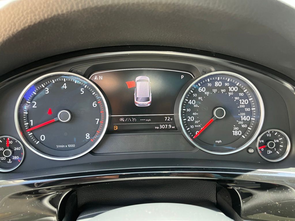 Used Car 2017 Volkswagen Touareg  V6 For Sale Under $20,000 In Georgetown, Texas