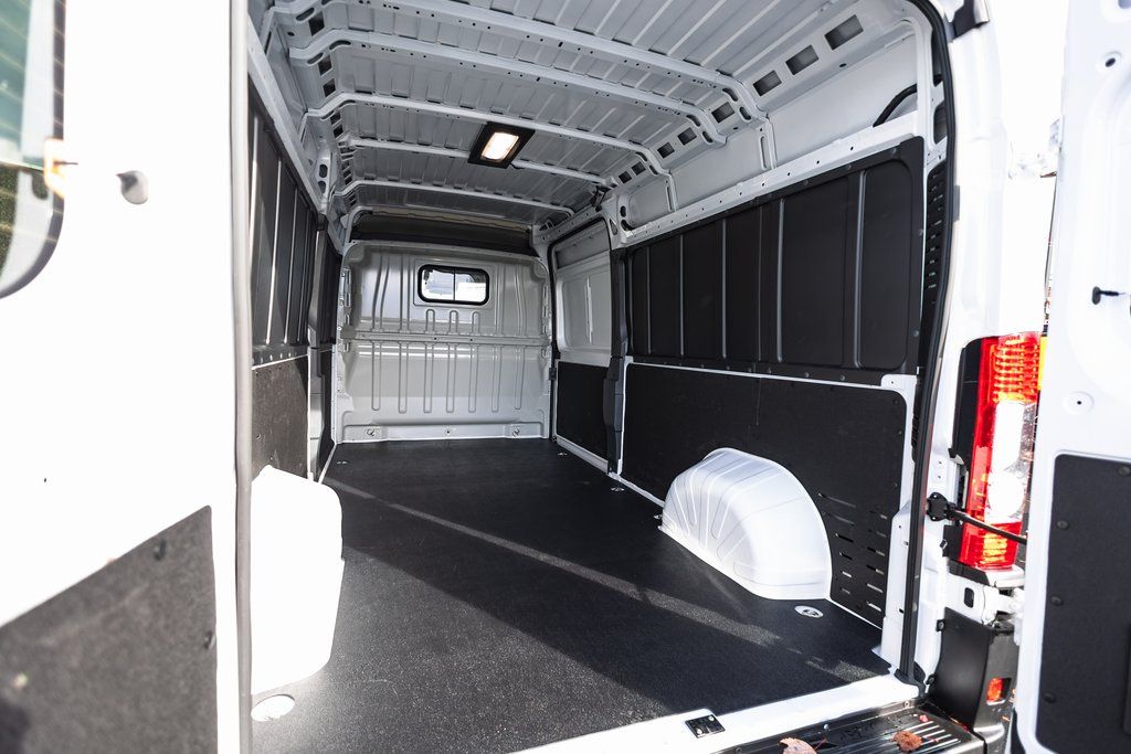 2026 Ram Promaster 2500 Tradesman Cargo VAN 159 WB High Roof thumbnail 28