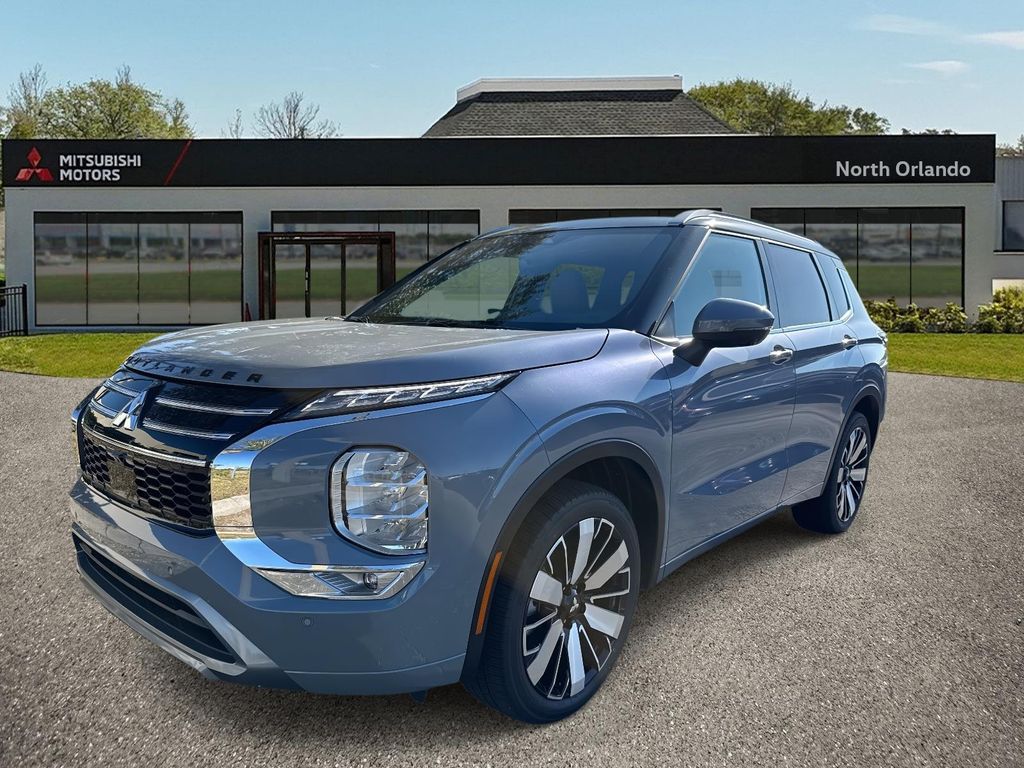 2025 Mitsubishi Outlander SEL