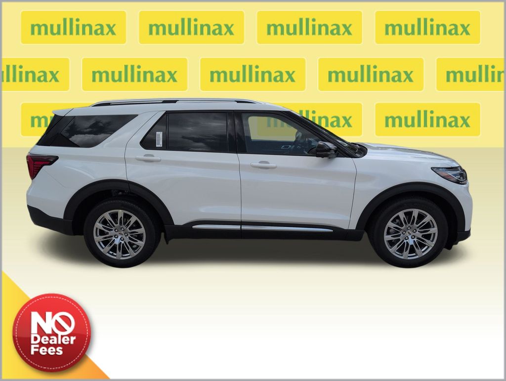 New 2026 White Ford Platinum image 2