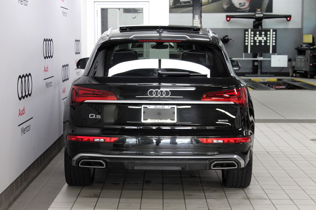 Thumbnail: 2022 Audi Q5 - 5