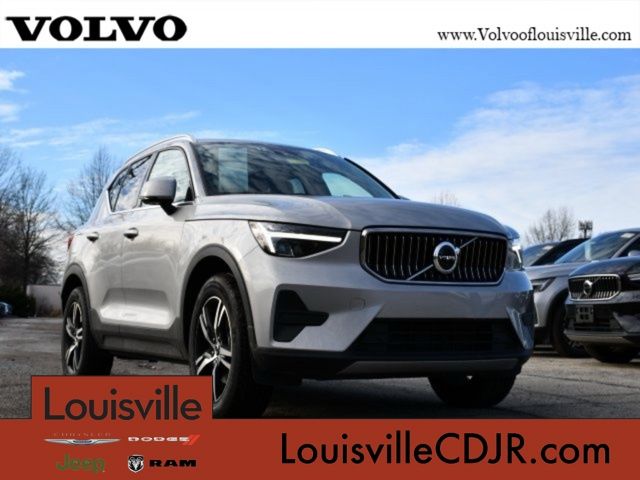 Silver 2025 Volvo XC40 B5 Core Bright Theme AWD SUV / Crossover All-Wheel Drive Automatic