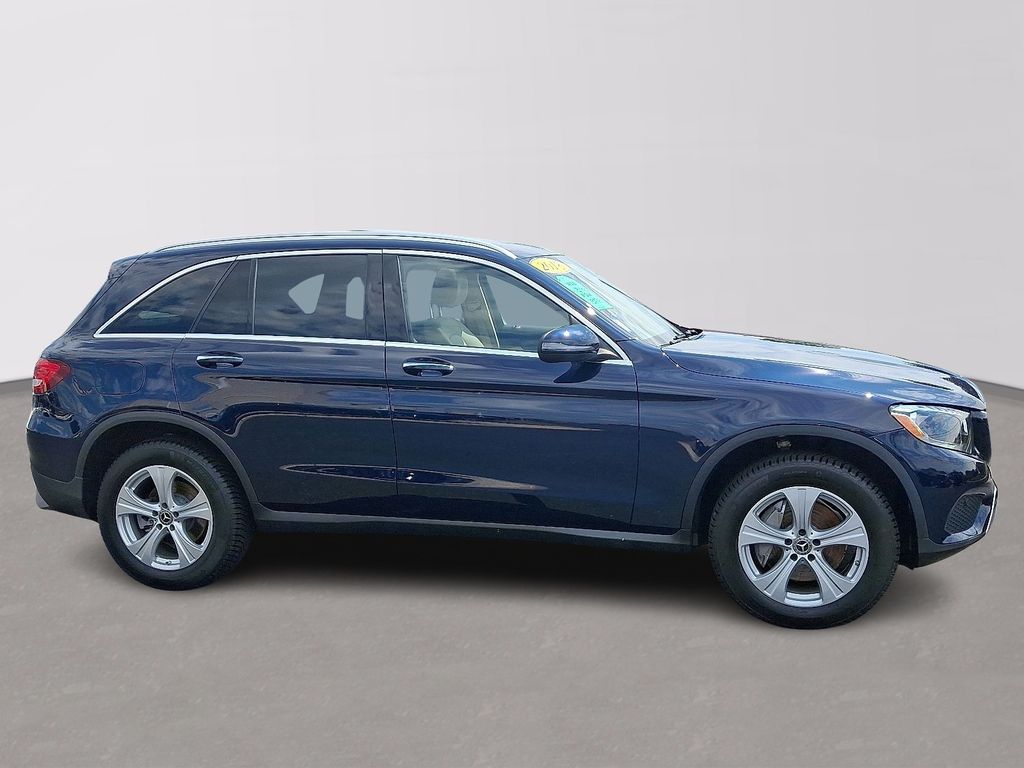 Thumbnail: 2018 Mercedes-Benz GLC - 7