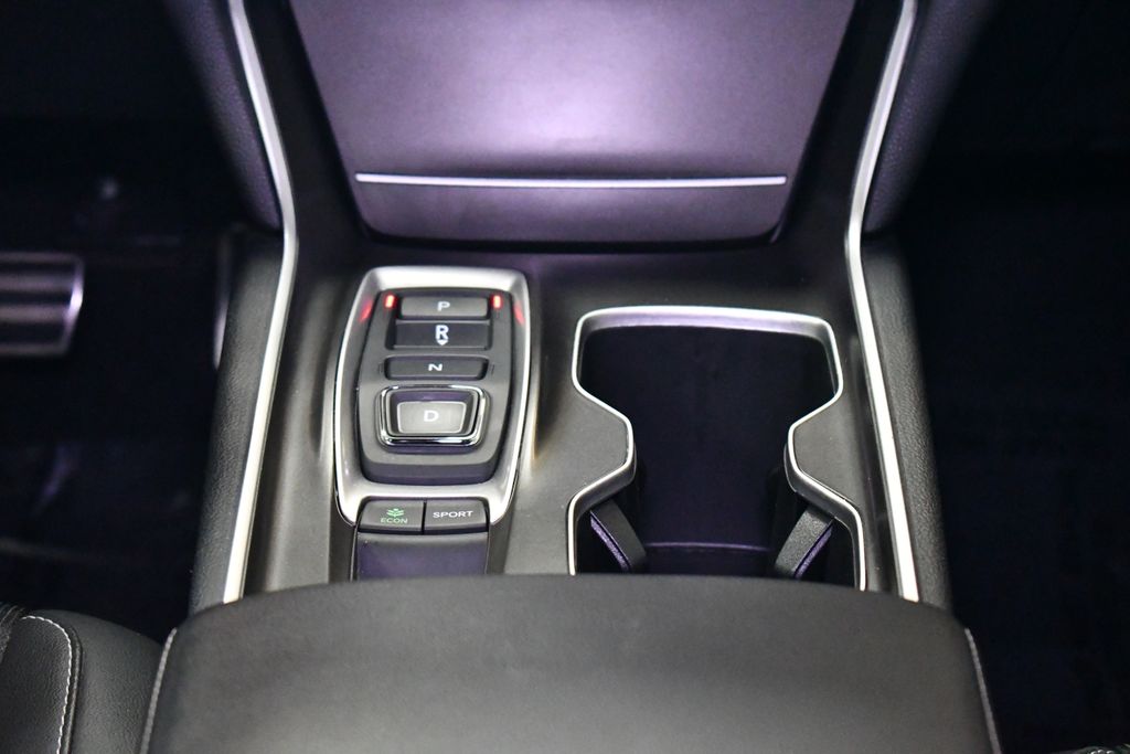 Thumbnail: 2022 Honda Accord - 20