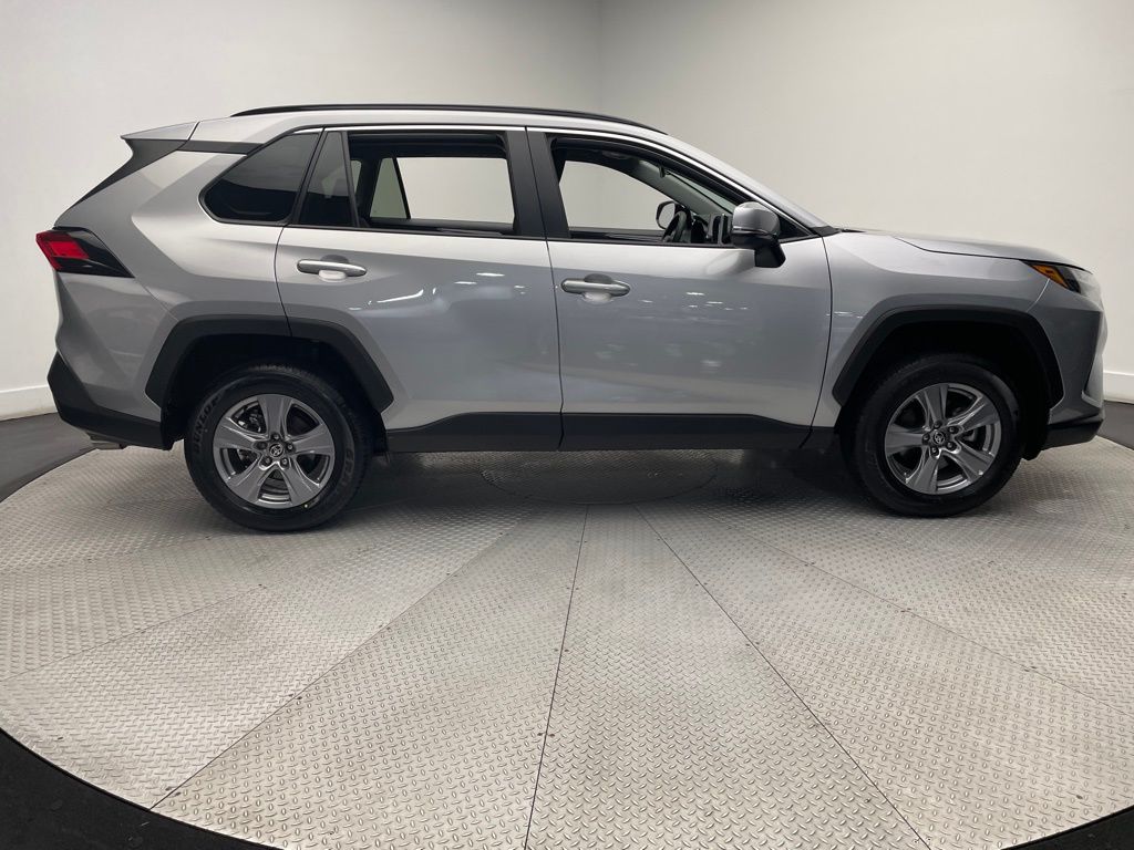 2024 Toyota RAV4 XLE 4