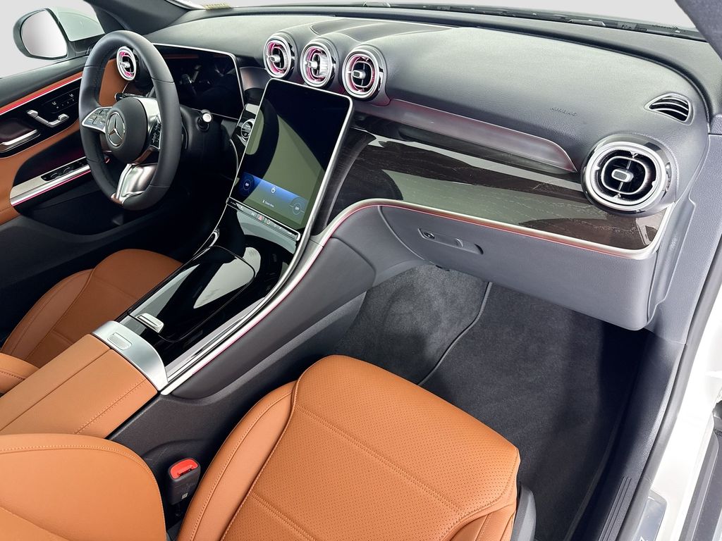 Thumbnail: 2026 Mercedes-Benz GLC - 18