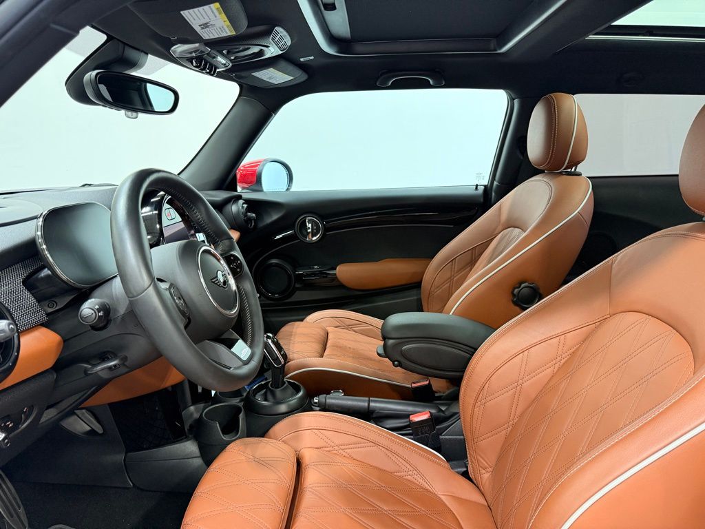 Thumbnail: 2024 MINI Cooper - 10