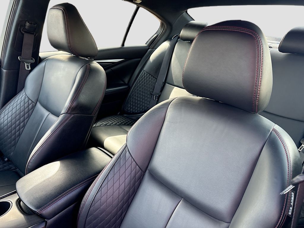 Used 2022 Gray INFINITI Red Sport 400 image 22