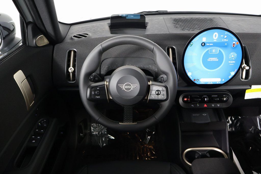 Thumbnail: 2027 MINI Cooper Countryman - 3