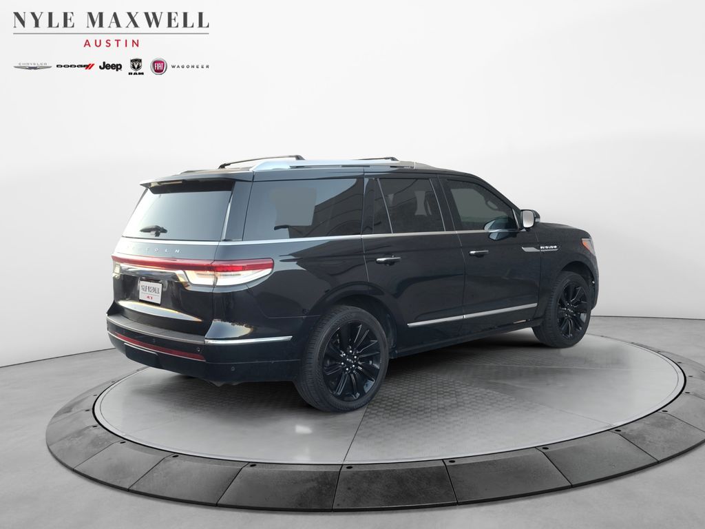 Used Car 2022 Lincoln Navigator  Reserve For Sale Under $60,000 In Austin, Texas