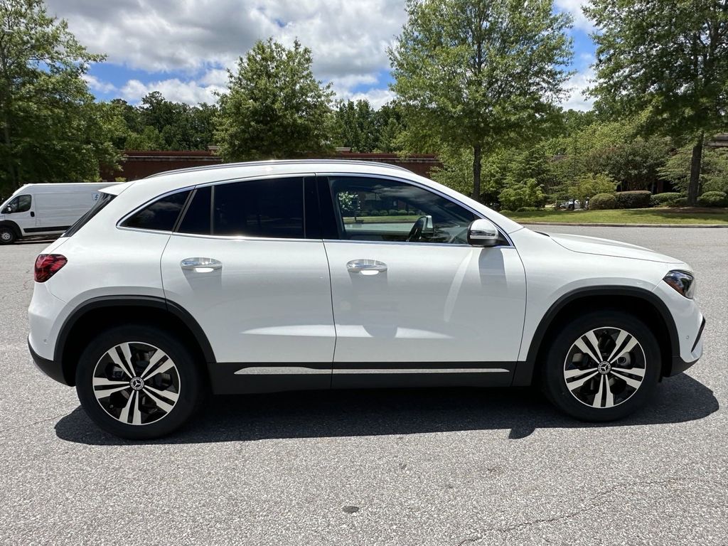 2025 Mercedes-Benz GLA GLA 250 9