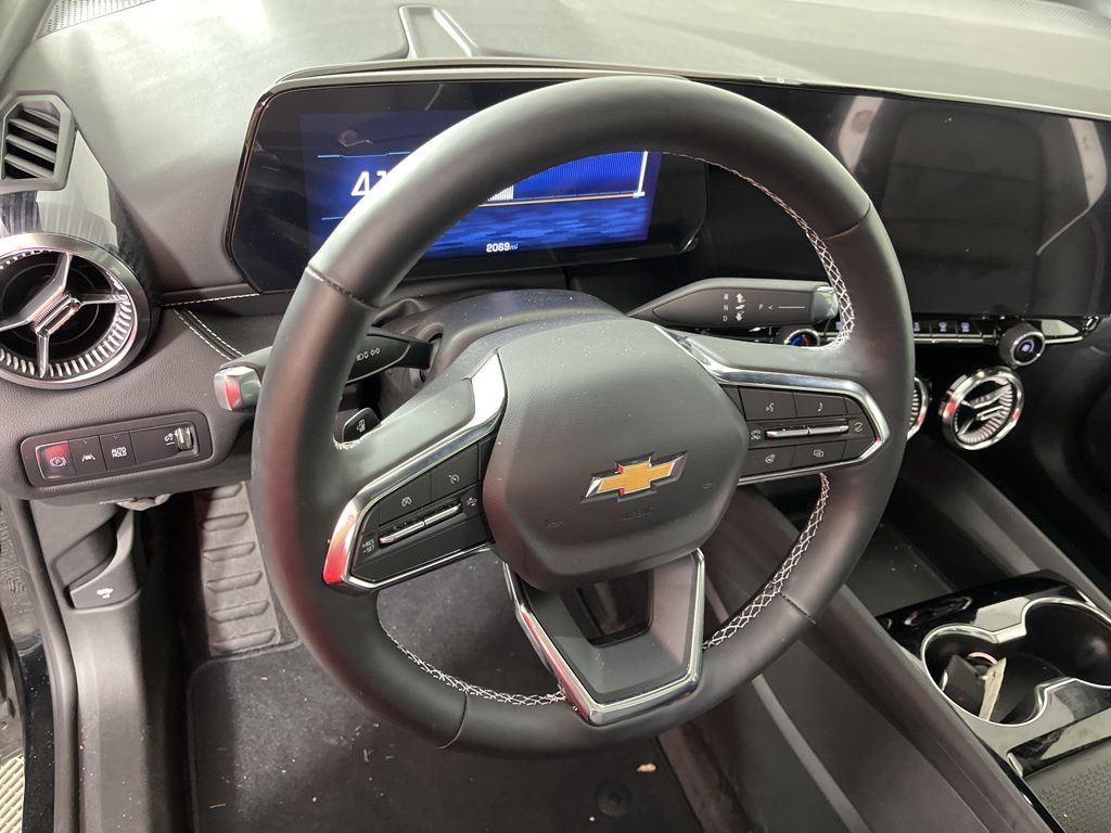 Thumbnail: 2025 Chevrolet Blazer EV - 30