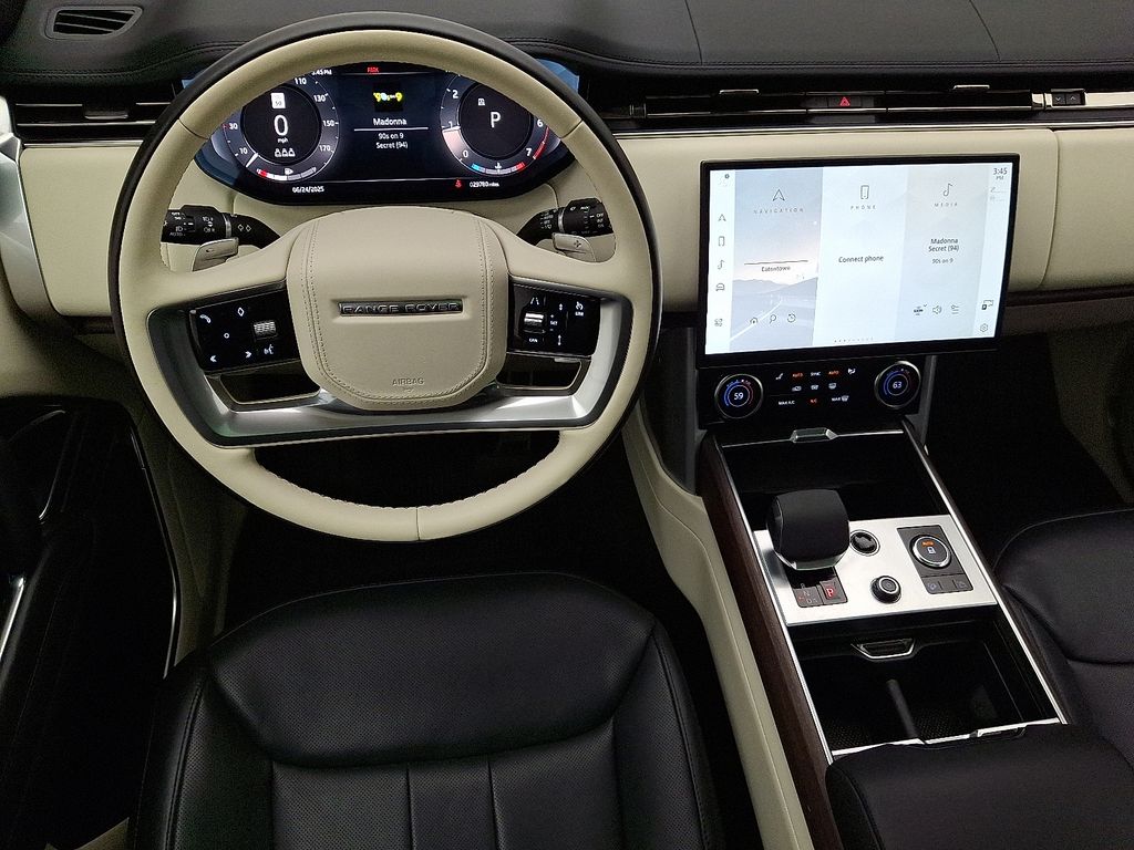 Thumbnail: 2023 Land Rover Range Rover - 12