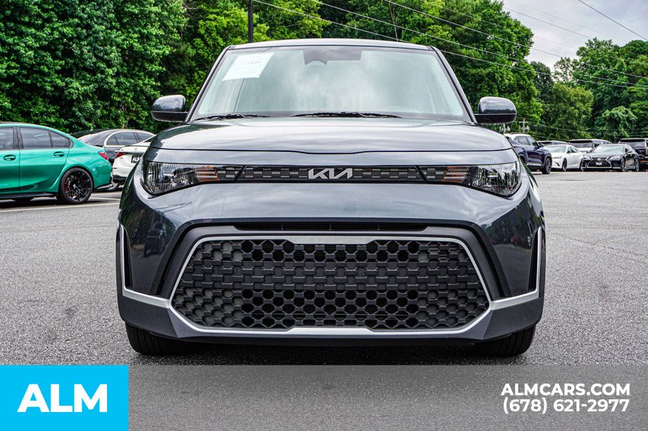 Used 2025 Gray Kia LX image 9
