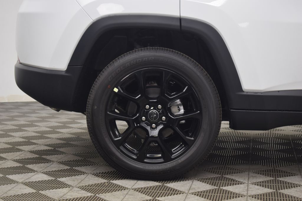 new 2026 Jeep Compass car, priced at $28,139