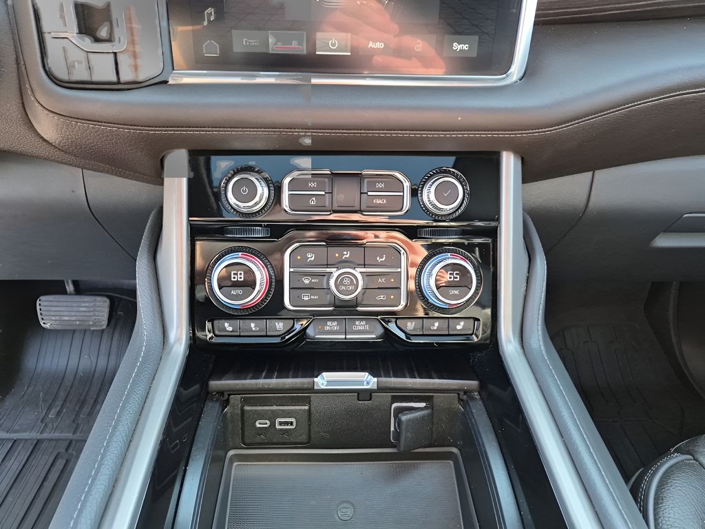 Used Car 2022 Gmc Yukon Xl  Denali For Sale Under $50,000 In Austin, Texas