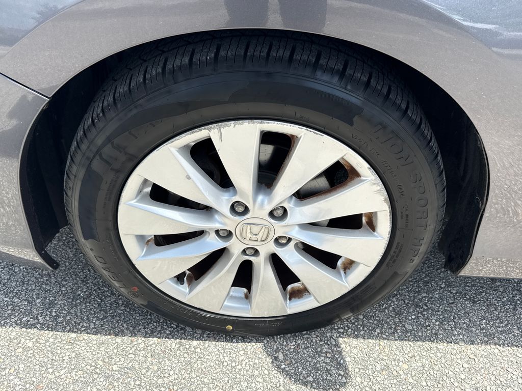 Used 2014  Honda EX-L image 11