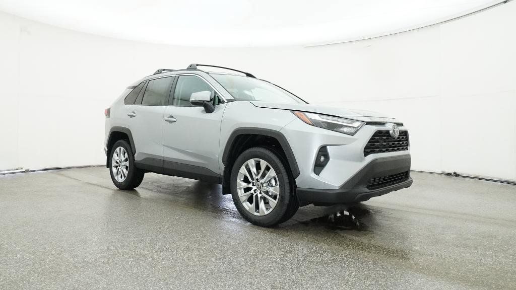 Thumbnail: 2025 Toyota RAV4 - 6