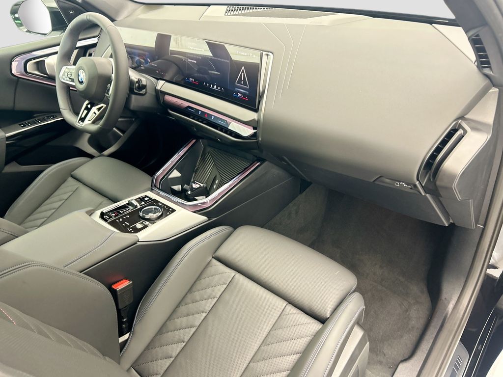 Thumbnail: 2026 BMW X3 - 16