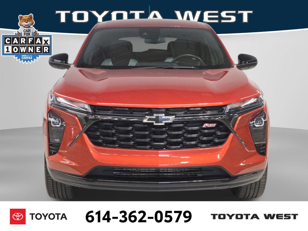 Used 2024 Red Chevrolet 1RS image 2