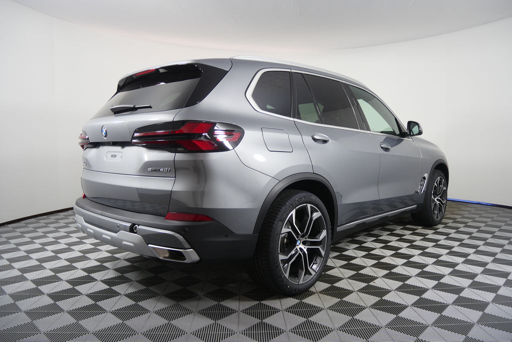 Thumbnail: 2026 BMW X5 - 3