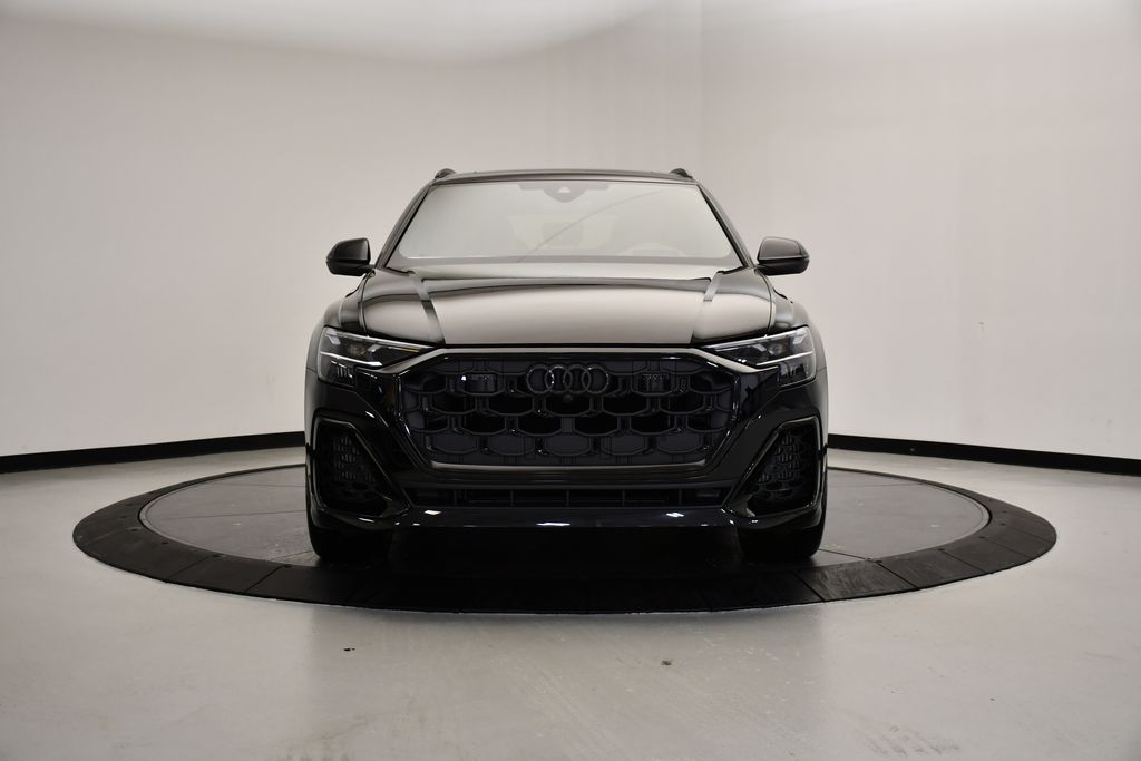 Thumbnail: 2026 Audi Q8 - 8