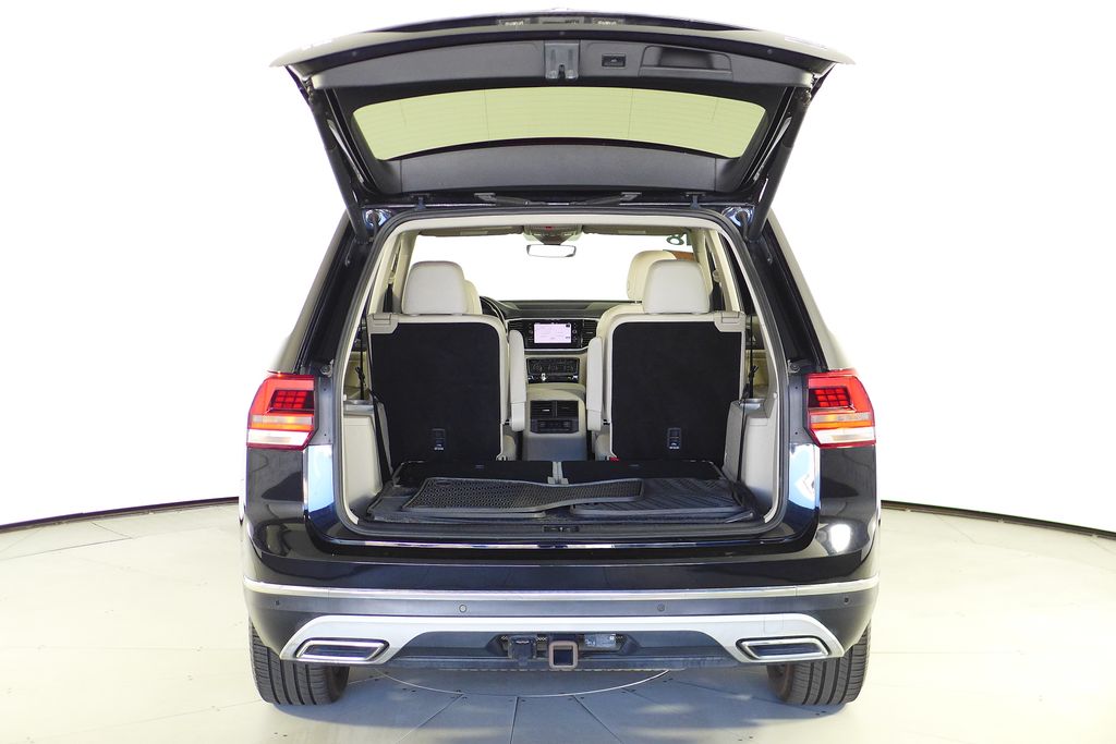 Thumbnail: 2018 Volkswagen Atlas - 10