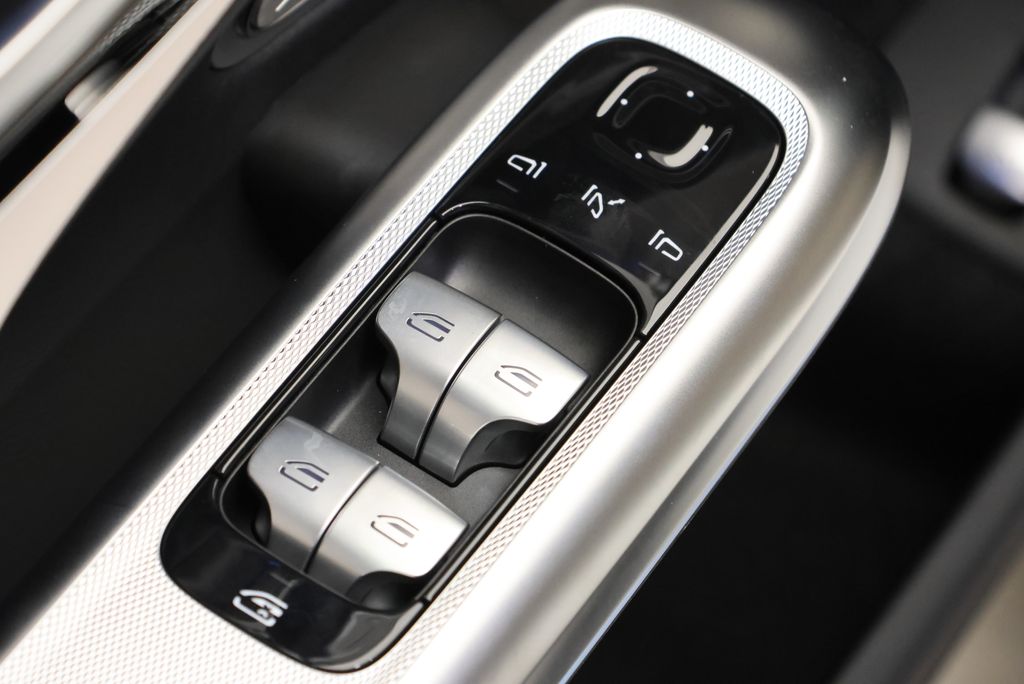 Thumbnail: 2027 Mercedes-Benz E-Class - 31