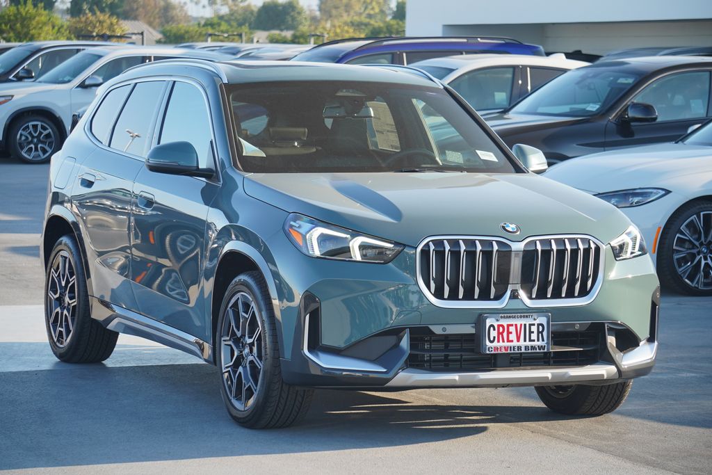 2025 BMW X1 xDrive28i 3