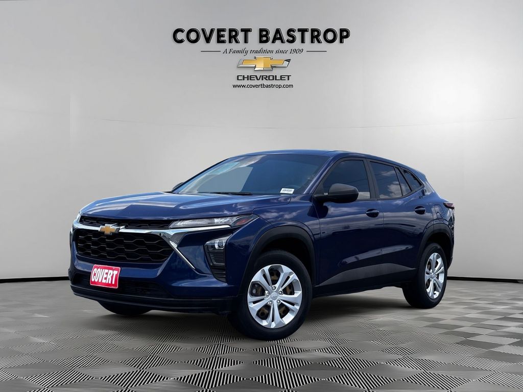 Blue 2024 Chevrolet Trax SUV / Crossover Front-Wheel Drive 6-Speed Automatic