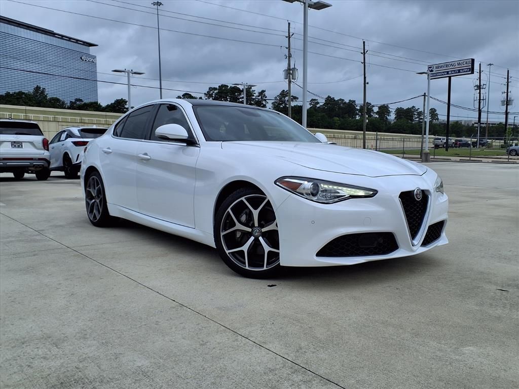 2019 Alfa Romeo Giulia Ti RWD