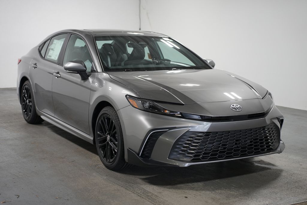 Thumbnail: 2025 Toyota Camry - 3
