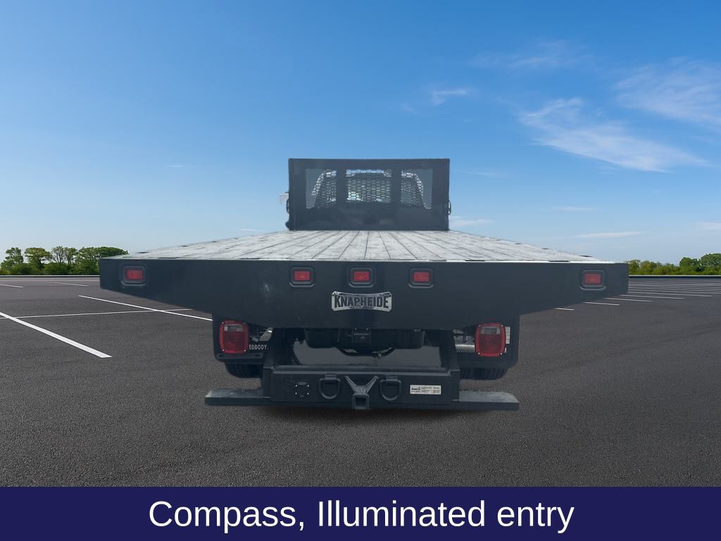 New 2024 Ford Super Duty F-450 Chassis Regular Cab (DRW) 205" Wheelbase XL