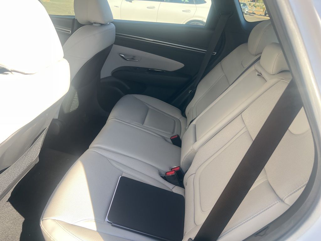 Thumbnail: 2023 Hyundai Tucson - 6