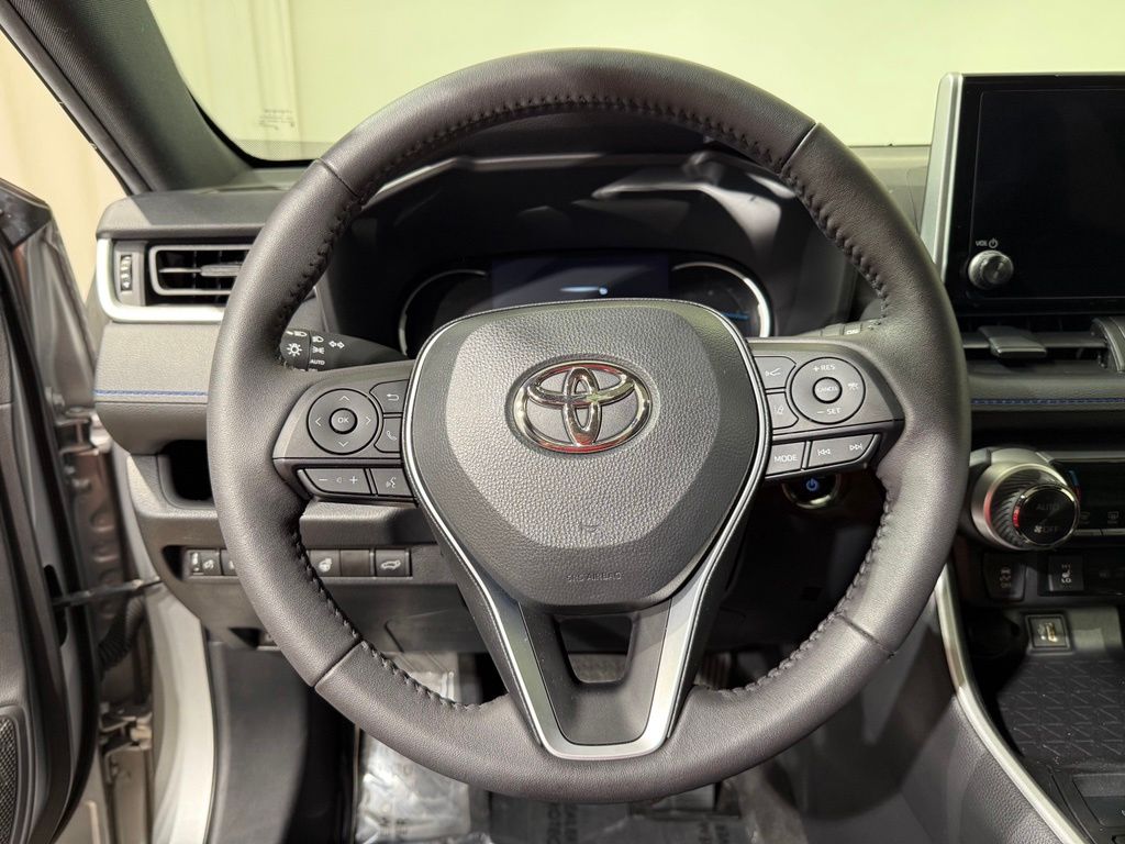Thumbnail: 2023 Toyota RAV4 - 24