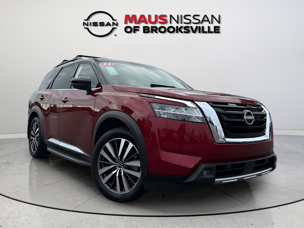 Red (Scarlet Ember Tintcoat/Super Black) 2022 Nissan Pathfinder SUV / Crossover Front-Wheel Drive 9-Speed Automatic