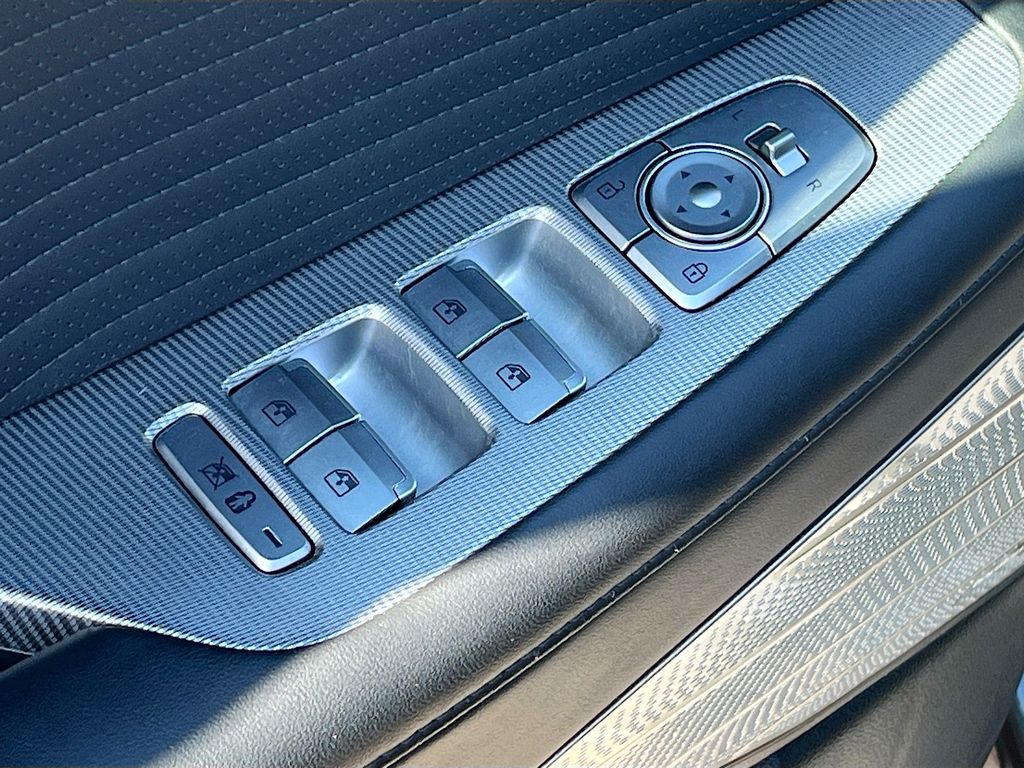 Used 2023 Gray Hyundai Calligraphy image 18