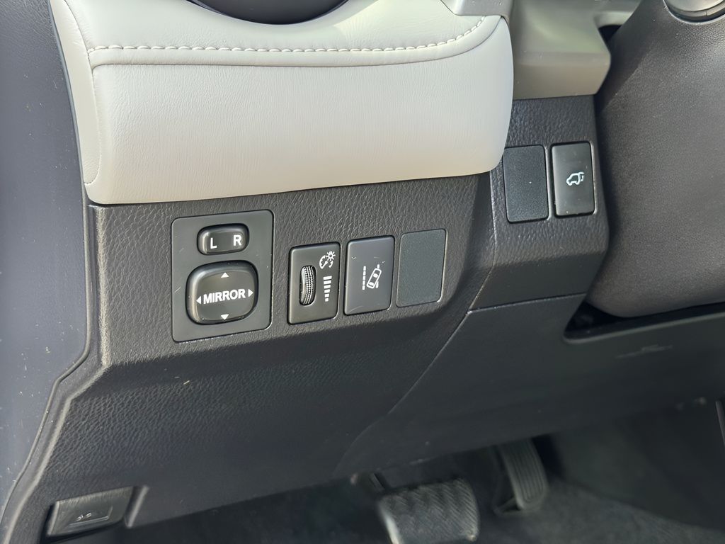 Used Car 2017 Toyota Rav4  Limited For Sale Under $25,000 In Austin, Texas