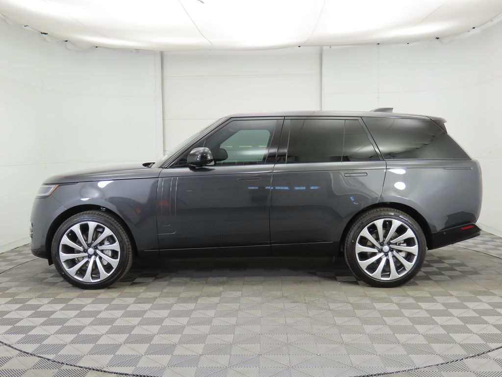Thumbnail: 2025 Land Rover Range Rover - 8