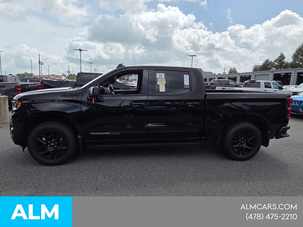 Used 2024 Black Chevrolet High Country image 4