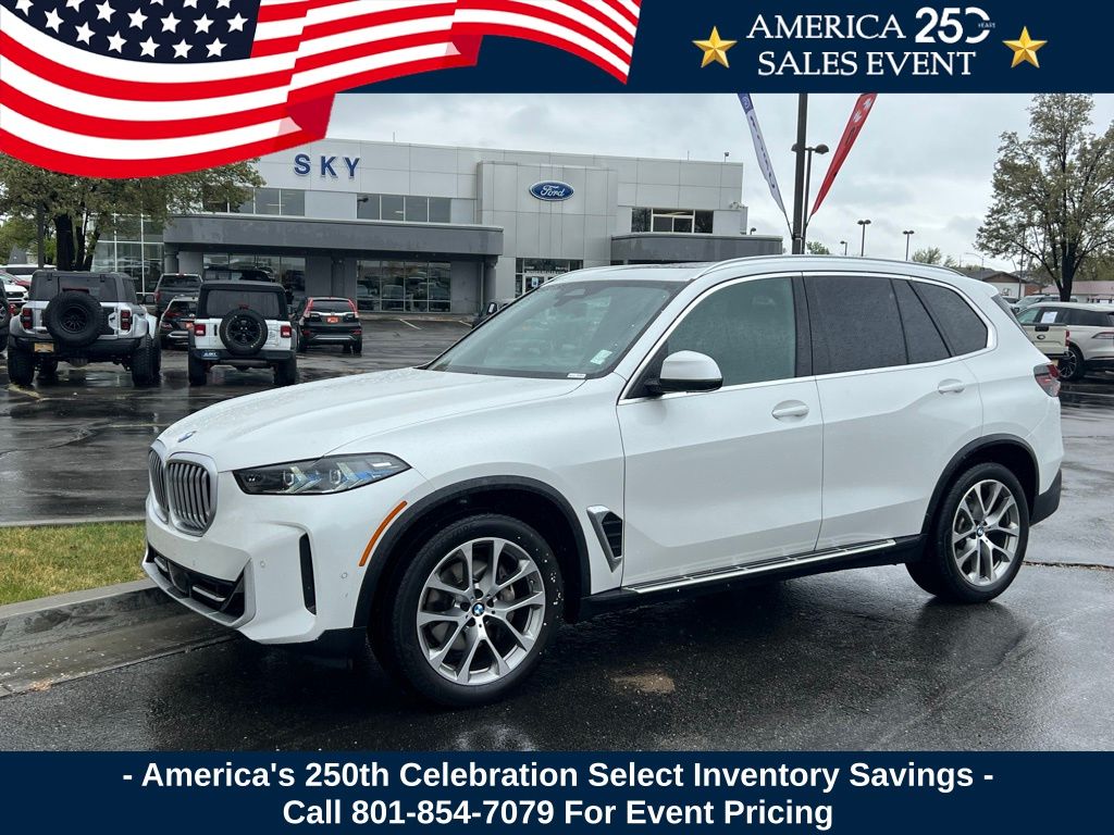 Mineral White Metallic 2024 BMW X5 SUV / Crossover All-Wheel Drive 8-Speed Automatic