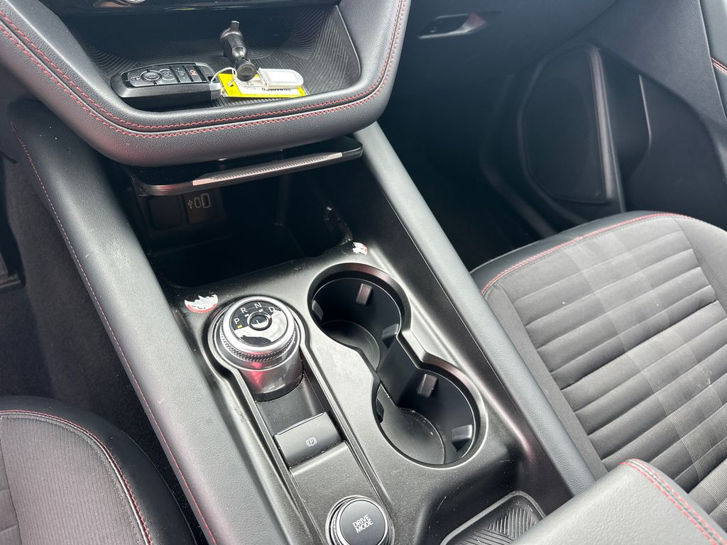 Used 2025 Gray Metallic Ford ST-Line image 33